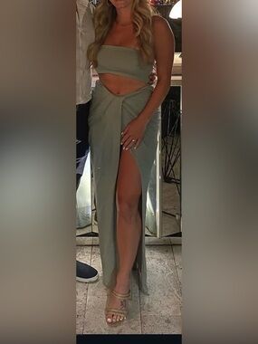 Sage Green High-Slit Maxi Matching Set — Women's Elegant Twist Front